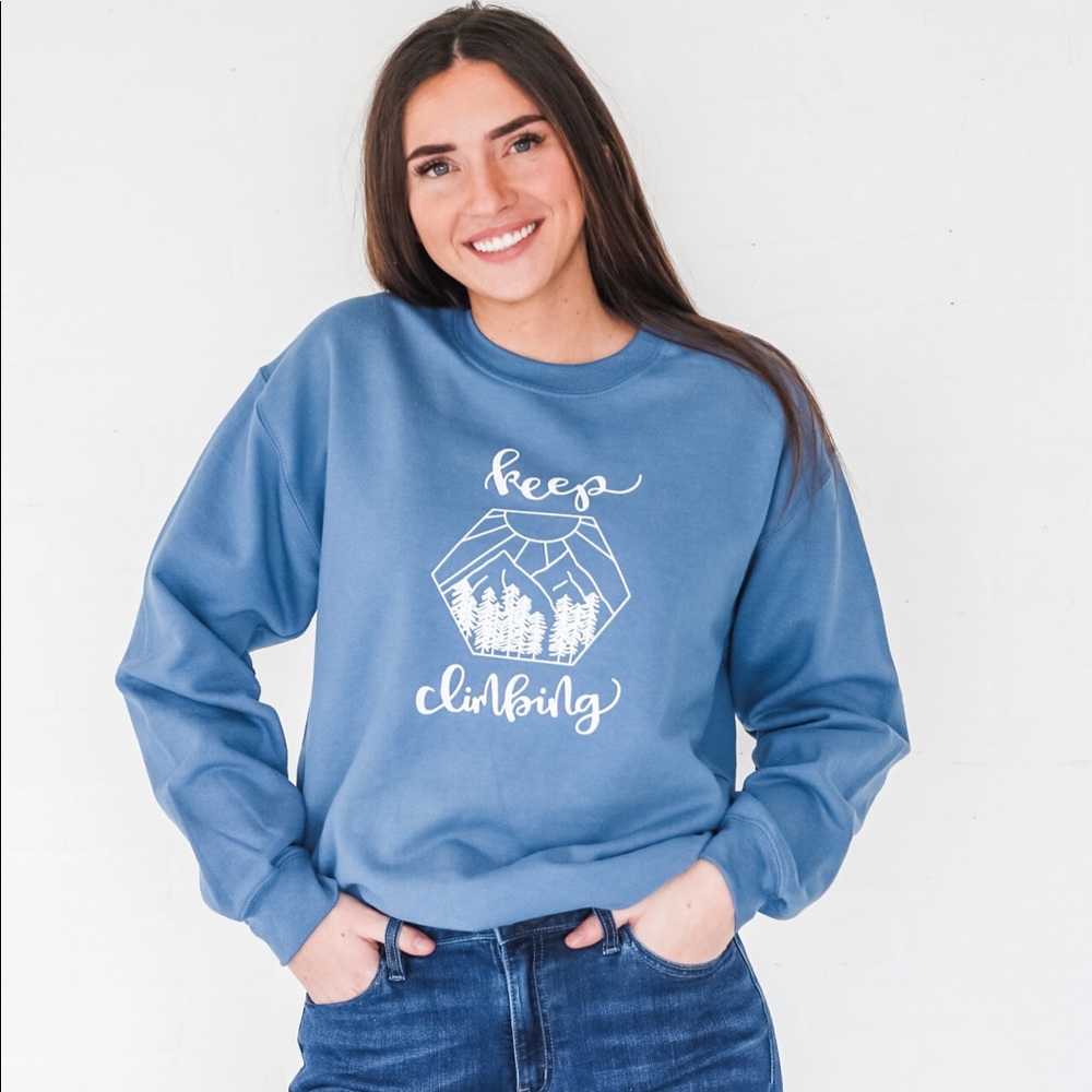Sweatshirt